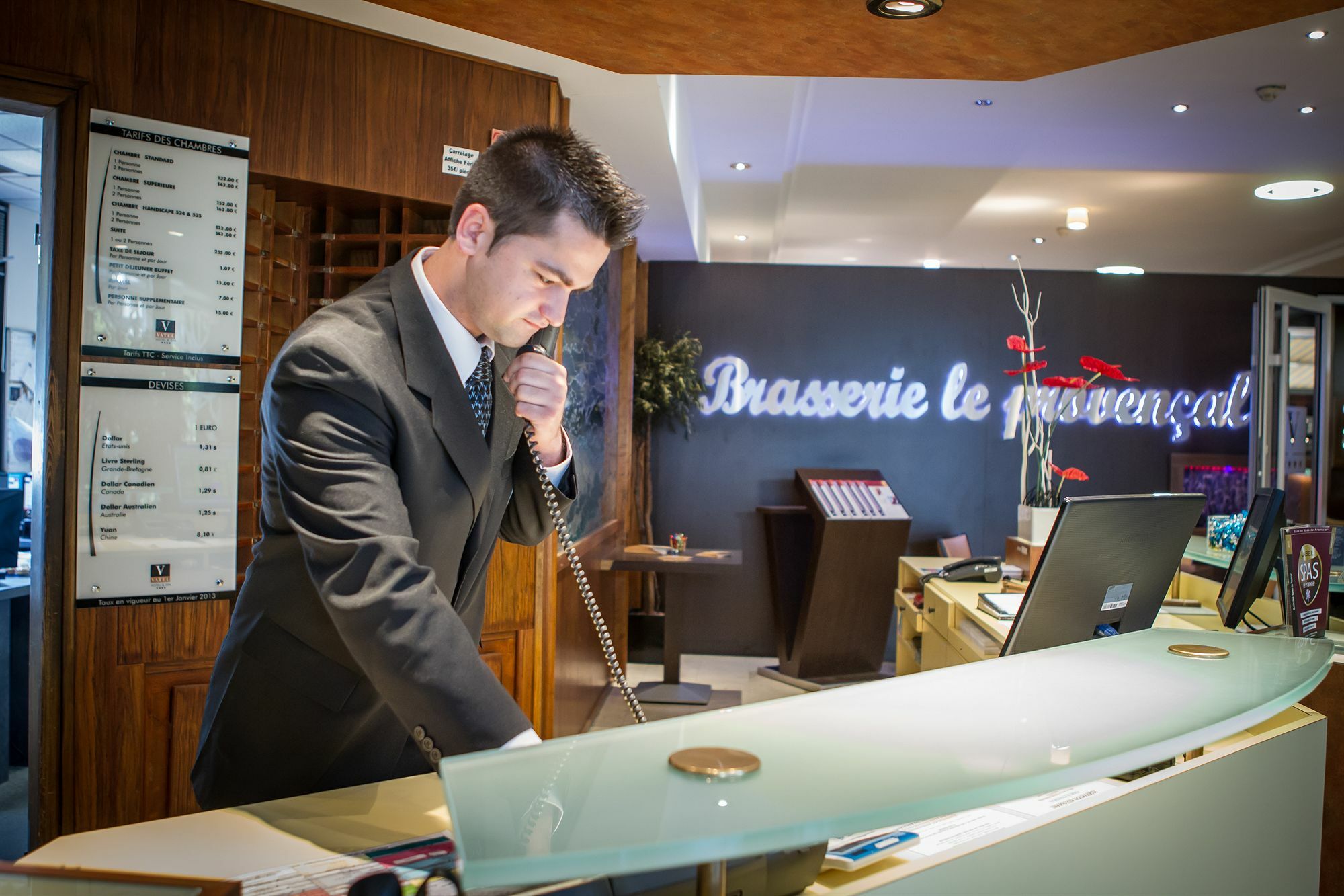 Hotel & Spa Vatel Nîmes Eksteriør bilde